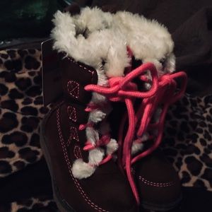 Carter’s winter boots
